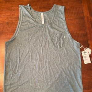 Vuori Tradewind Performance Tank XL